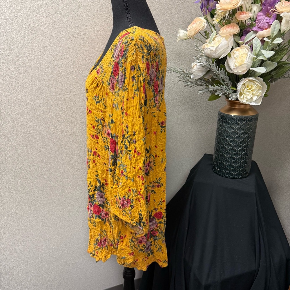Torrid Floral Boho Tunic 5 | Mustard Yellow Crinkle V-Neck Top Fall Festival - Picture 2 of 8